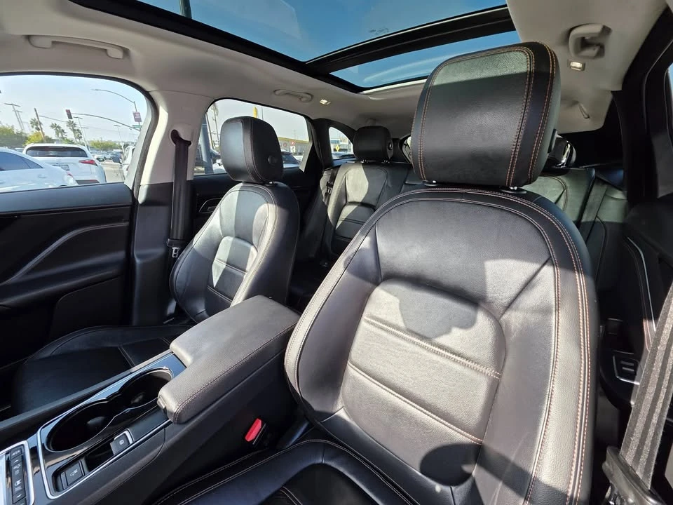 2017 Jaguar F-Pace - Image 16 of 19