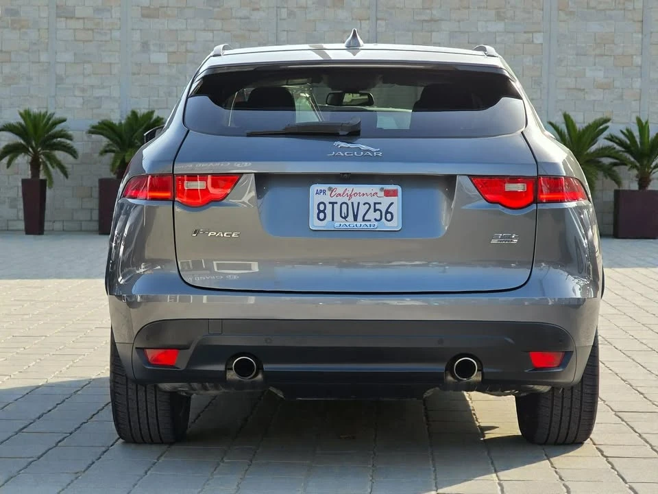 2017 Jaguar F-Pace - Image 6 of 19