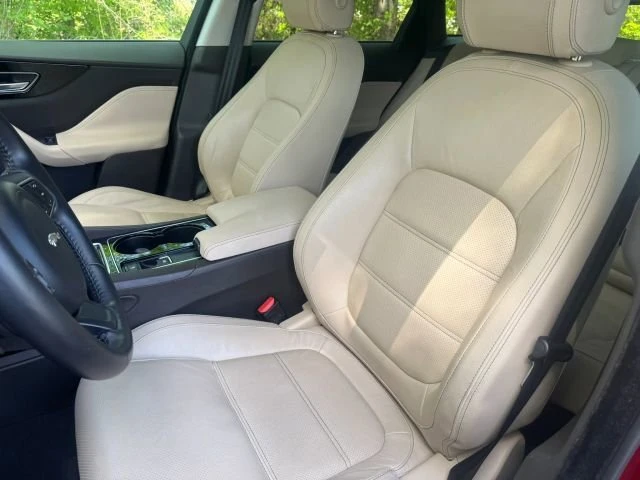 2017 Jaguar F-Pace - Image 15 of 20