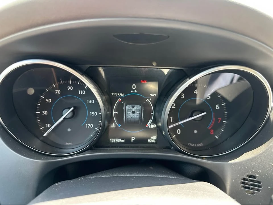 2017 Jaguar F-Pace - Image 13 of 17
