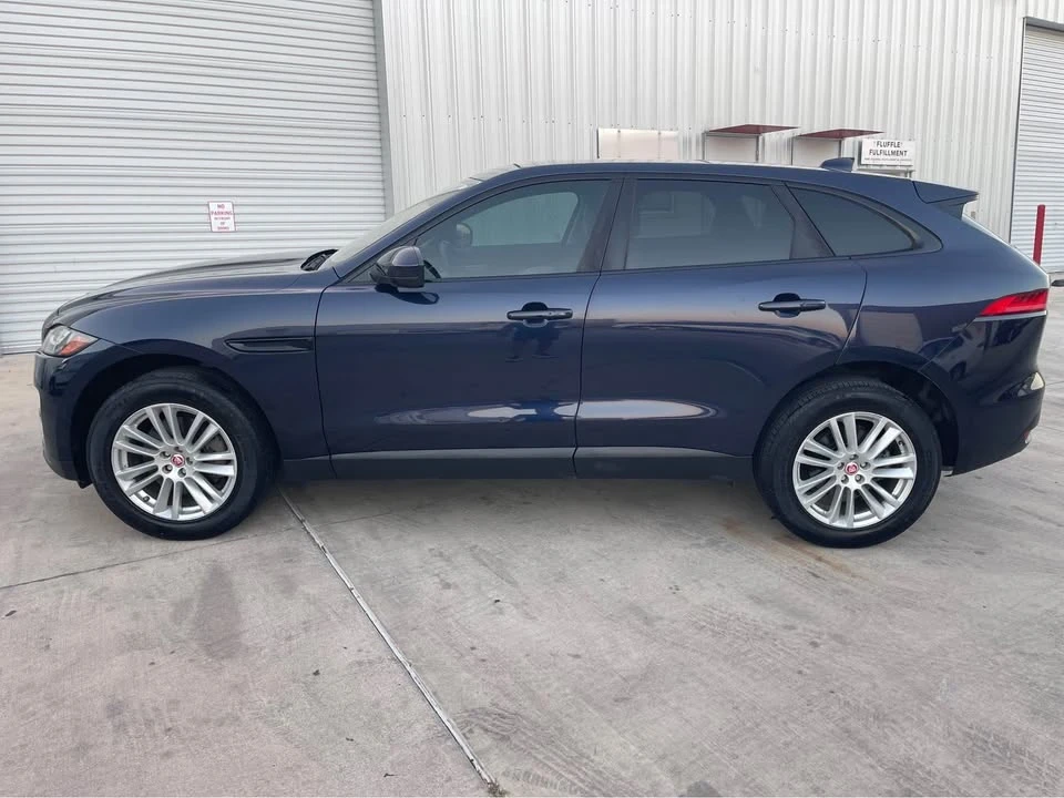 2017 Jaguar F-Pace - Image 10 of 19
