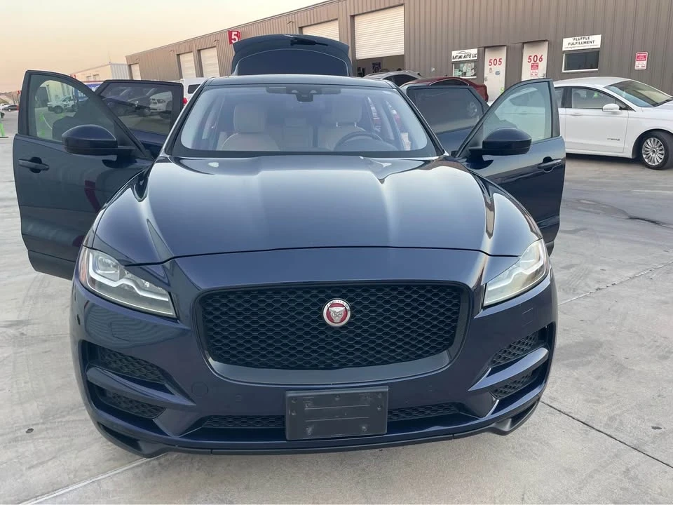 2017 Jaguar F-Pace - Image 12 of 19