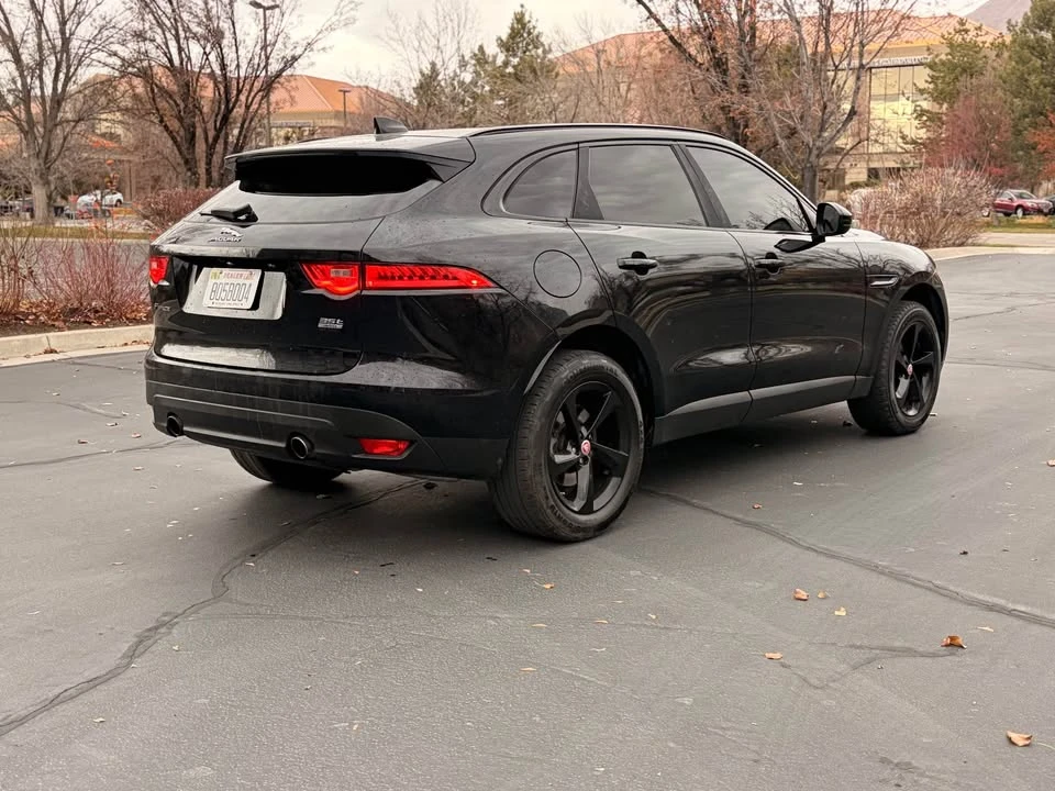 2017 Jaguar F-Pace - Image 4 of 8