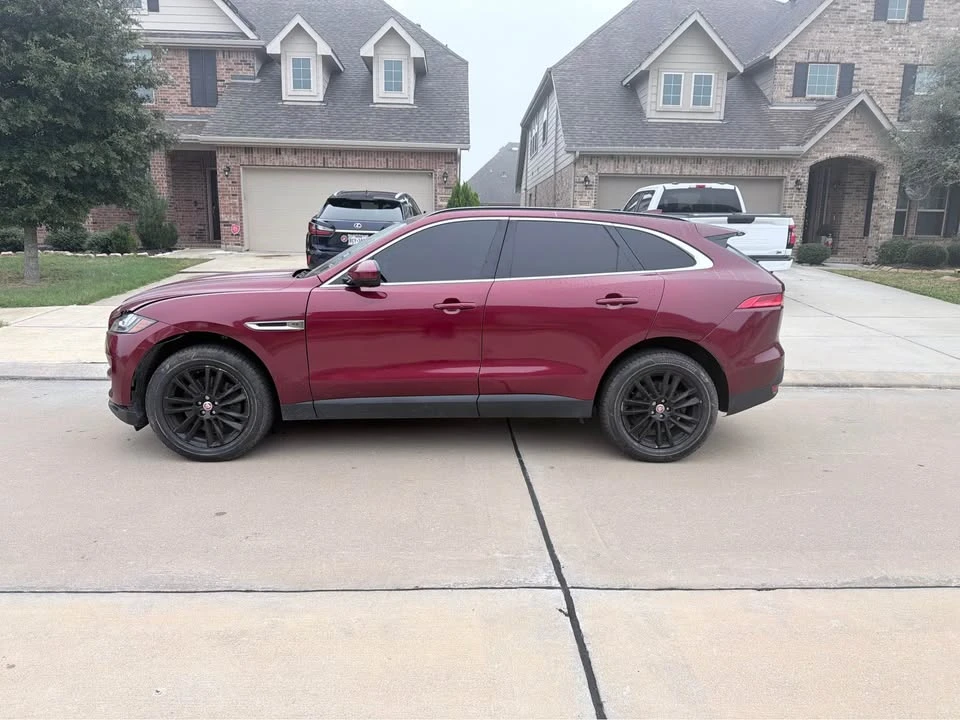 2017 Jaguar F-Pace - Image 7 of 7