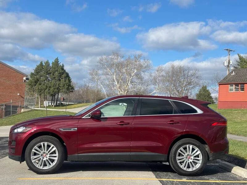 2017 Jaguar F-Pace - Image 7 of 20