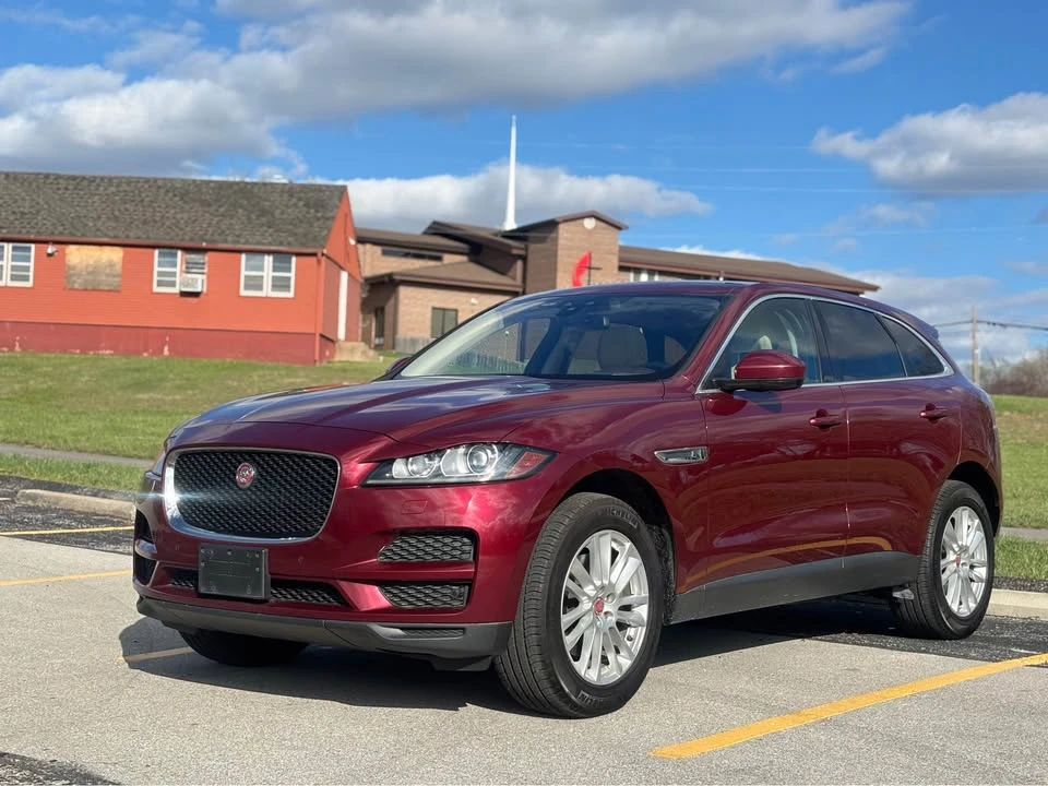 2017 Jaguar F-Pace - Image 4 of 19