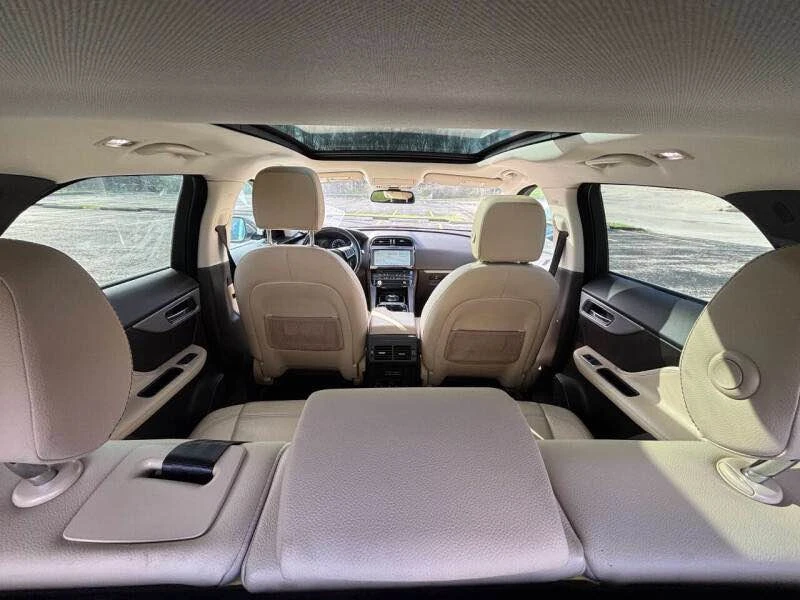 2017 Jaguar F-Pace - Image 13 of 20