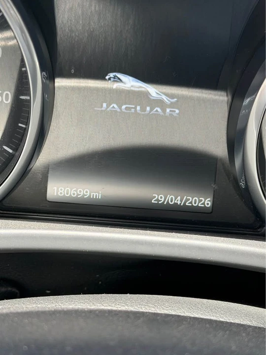 2017 Jaguar F-Pace - Image 7 of 7