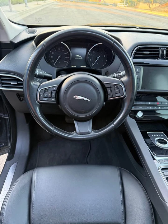 2017 Jaguar F-Pace - Image 20 of 20