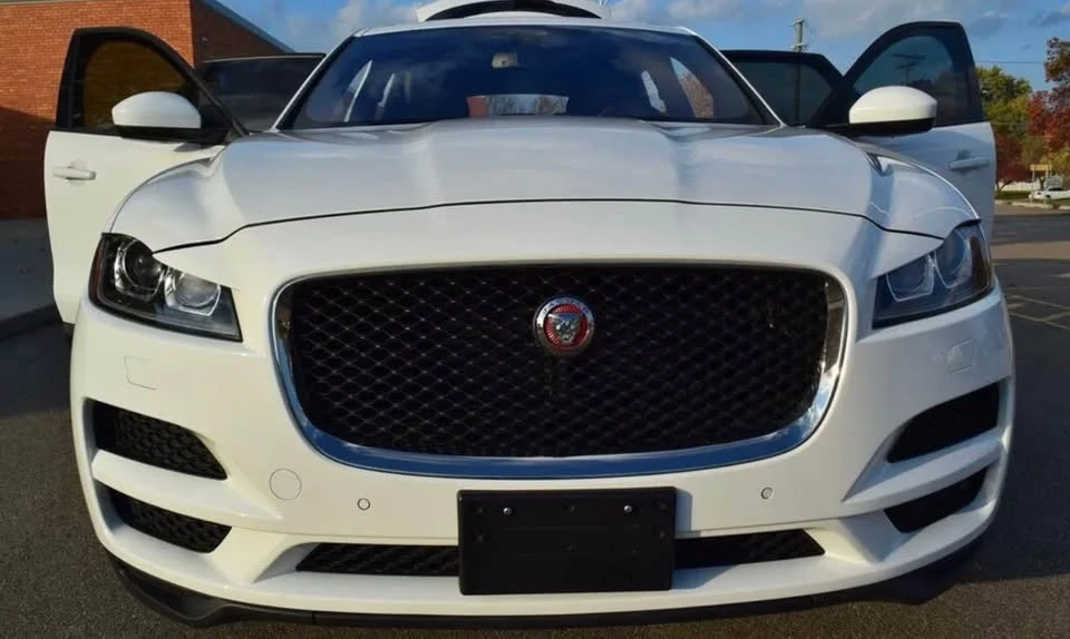 2017 Jaguar F-Pace - Image 8 of 19