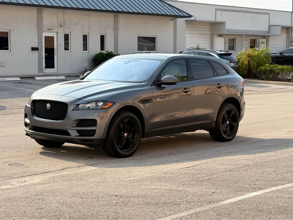 2017 Jaguar F-Pace - Image 3 of 20
