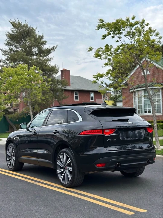 2017 Jaguar F-Pace - Image 20 of 20