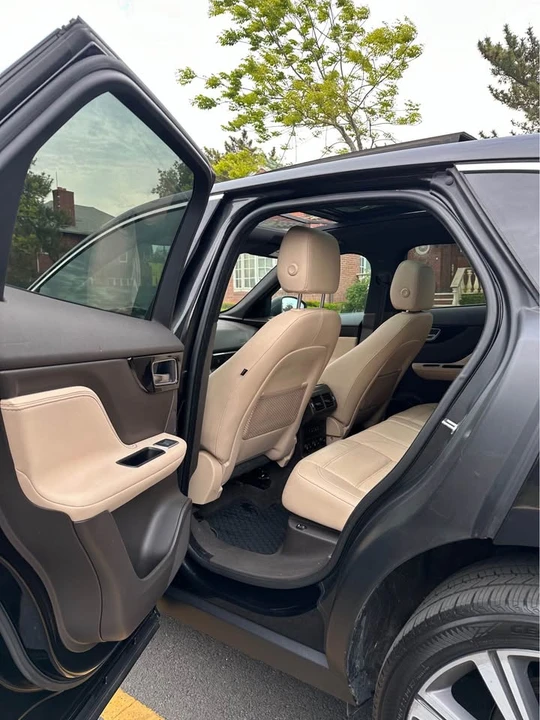 2017 Jaguar F-Pace - Image 13 of 20
