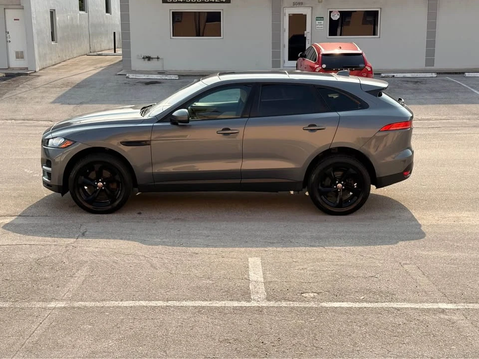 2017 Jaguar F-Pace - Image 4 of 20