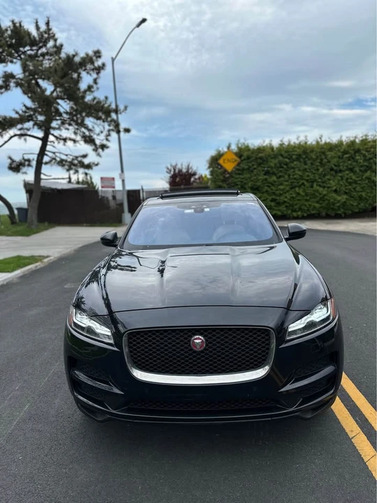 2017 Jaguar F-Pace - Image 5 of 20