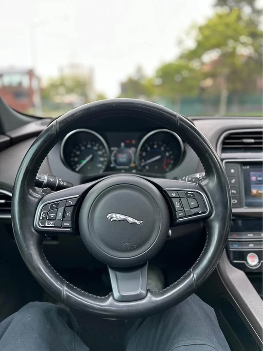 2017 Jaguar F-Pace - Image 12 of 20