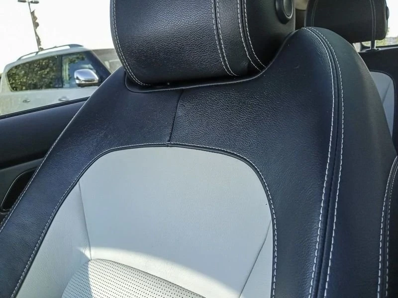 2017 Jaguar F-Pace - Image 13 of 18