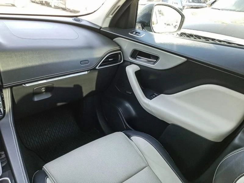 2017 Jaguar F-Pace - Image 18 of 18