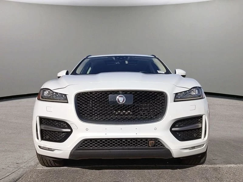 2017 Jaguar F-Pace - Image 2 of 18