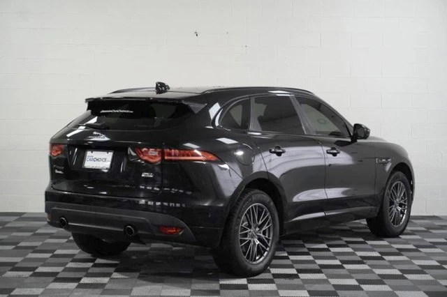 2017 Jaguar F-Pace - Image 6 of 20