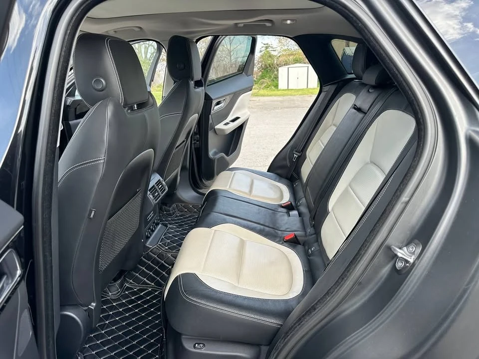 2017 Jaguar F-Pace - Image 10 of 20