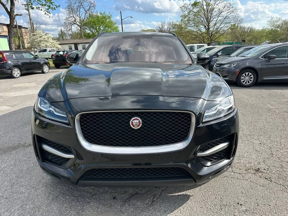 2017 Jaguar F-Pace - Image 2 of 20