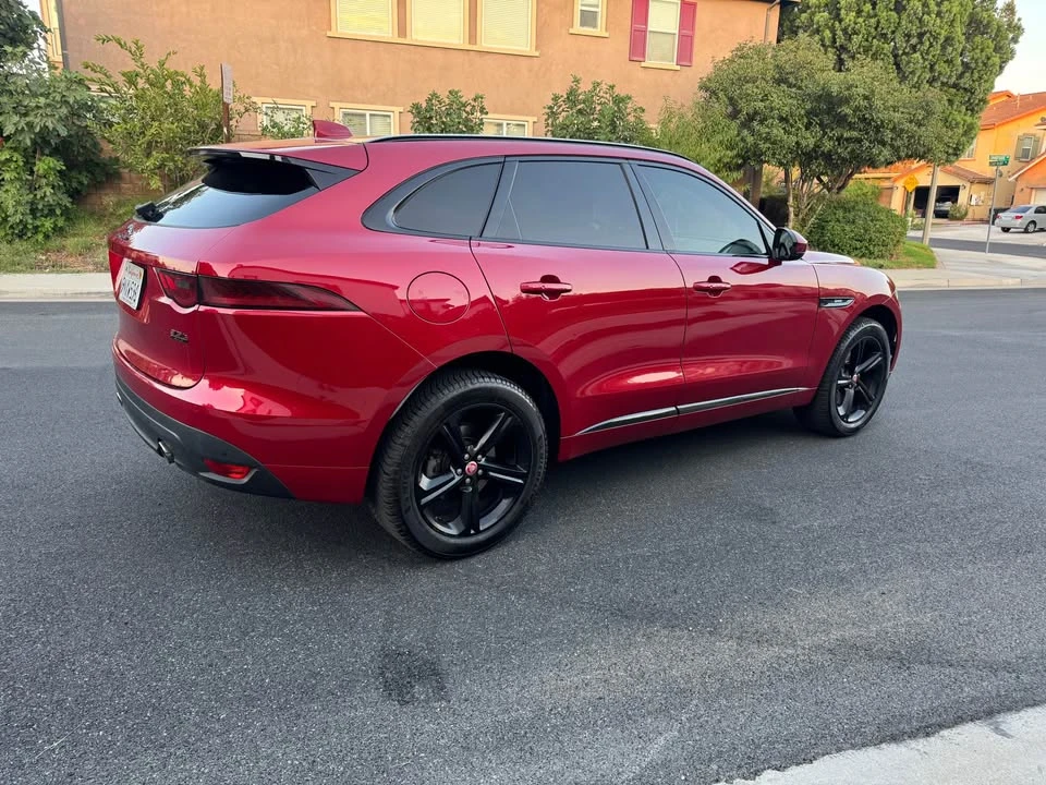 2017 Jaguar F-Pace - Image 6 of 13