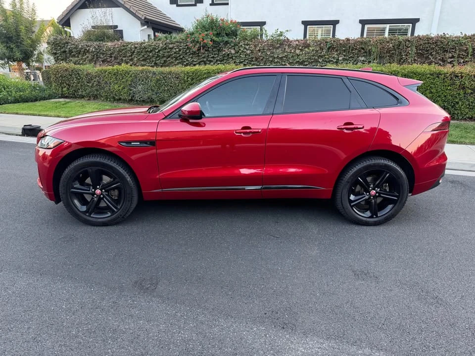 2017 Jaguar F-Pace - Image 4 of 13
