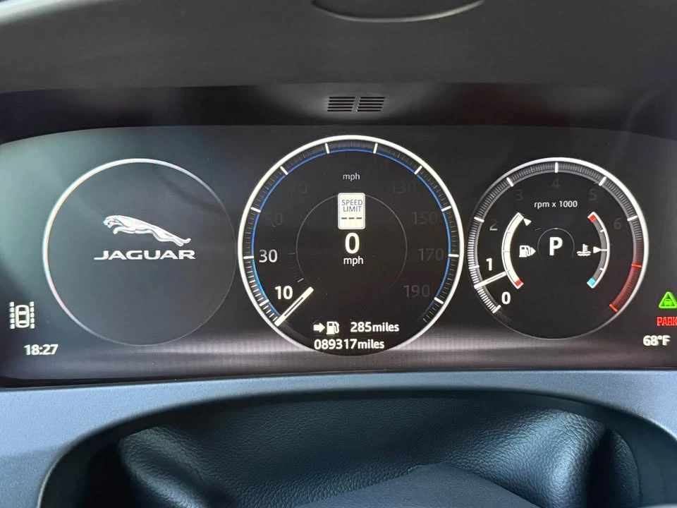 2017 Jaguar F-Pace - Image 17 of 17