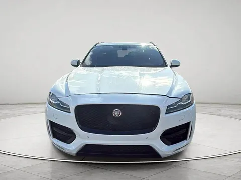 2017 Jaguar F-PACE 35t R-Sport