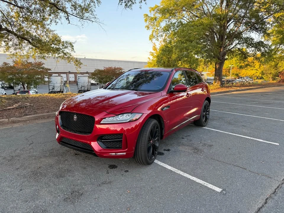 2017 Jaguar F-Pace - Image 8 of 11