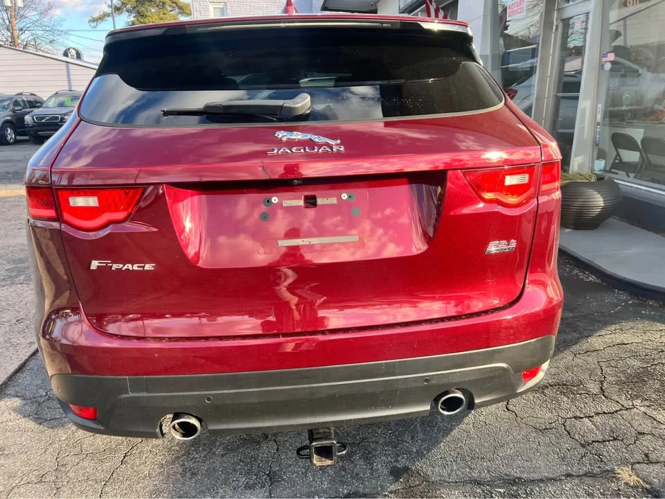 2017 Jaguar F-Pace - Image 6 of 16
