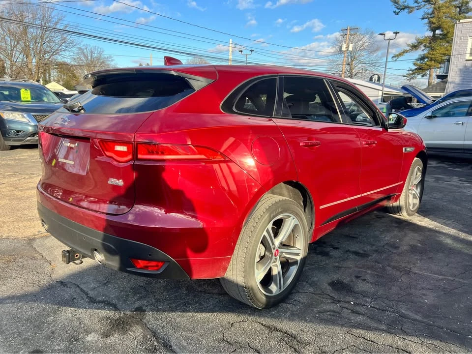 2017 Jaguar F-Pace - Image 7 of 16