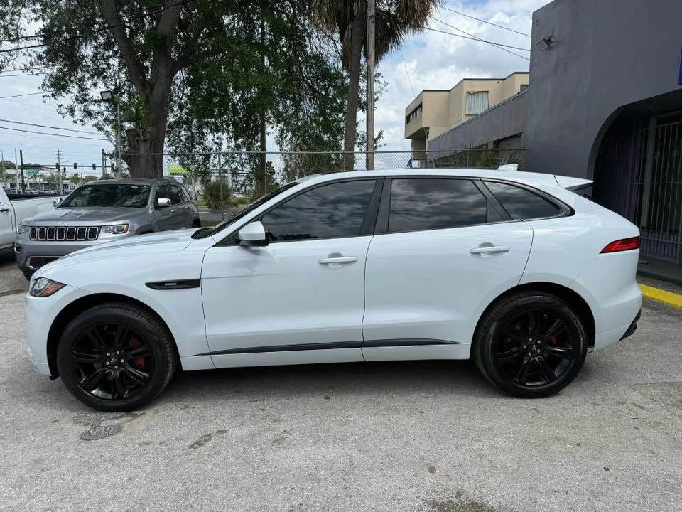 2017 Jaguar F-Pace - Image 6 of 19