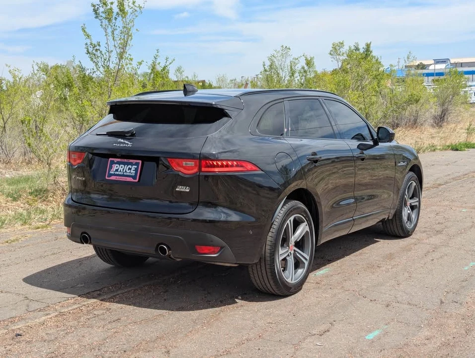 2017 Jaguar F-Pace - Image 5 of 19