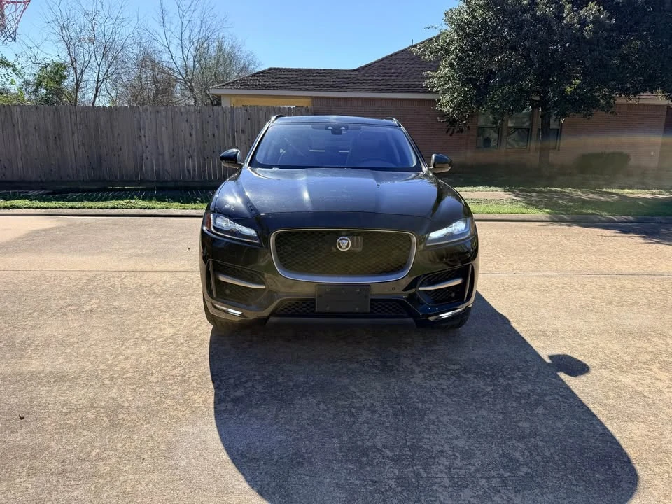 2017 Jaguar F-Pace - Image 19 of 20