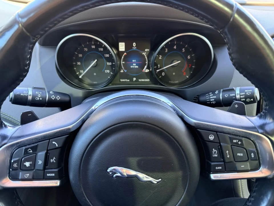 2017 Jaguar F-Pace - Image 7 of 20