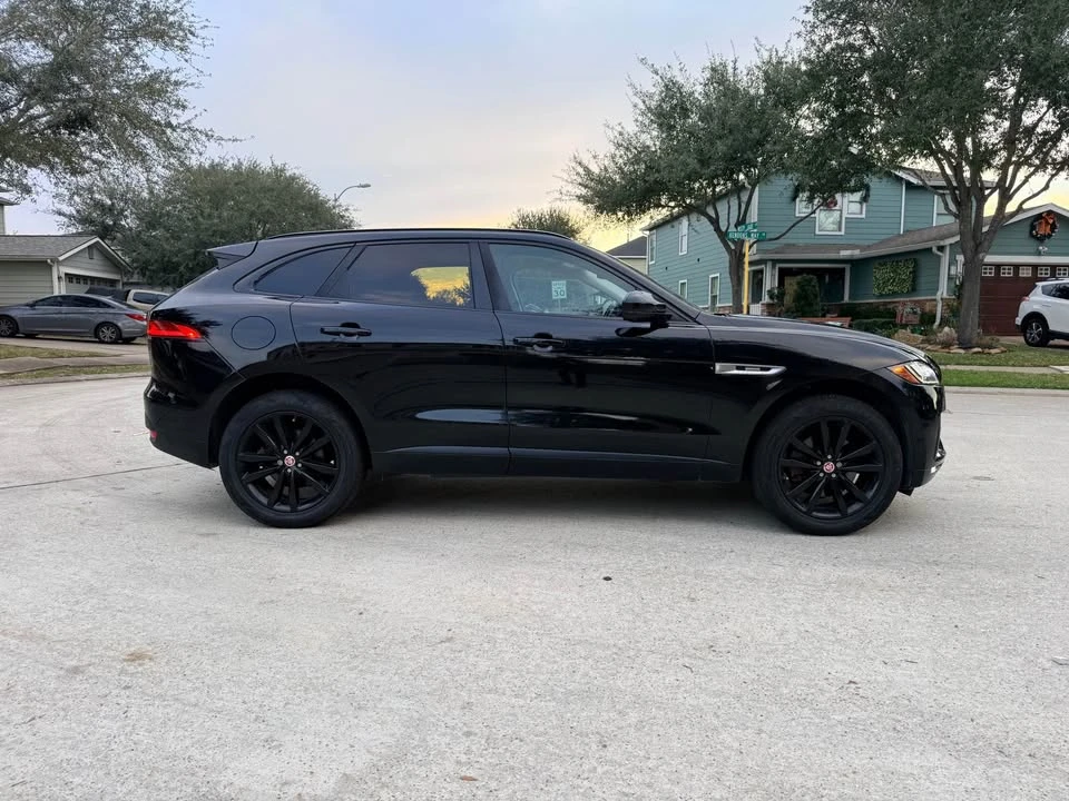 2017 Jaguar F-Pace - Image 18 of 18