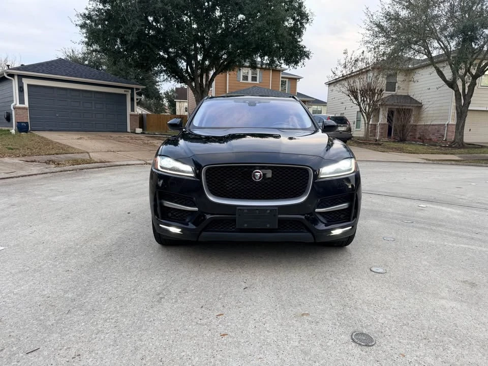 2017 Jaguar F-Pace - Image 17 of 18