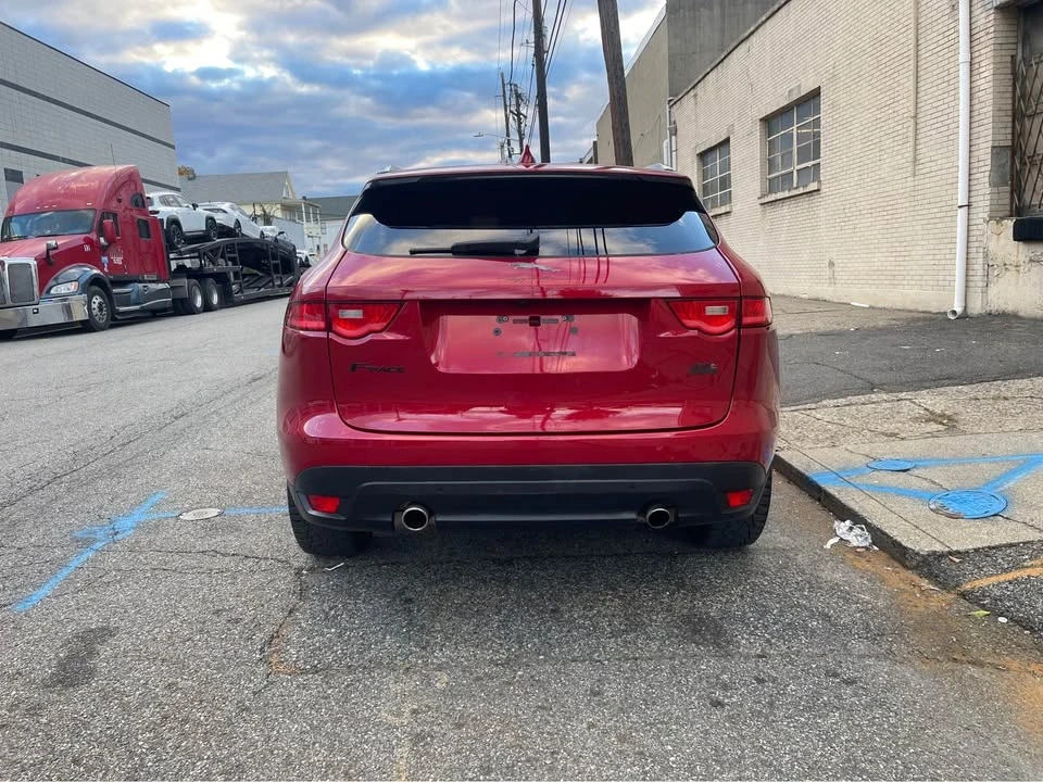 2017 Jaguar F-Pace - Image 6 of 17