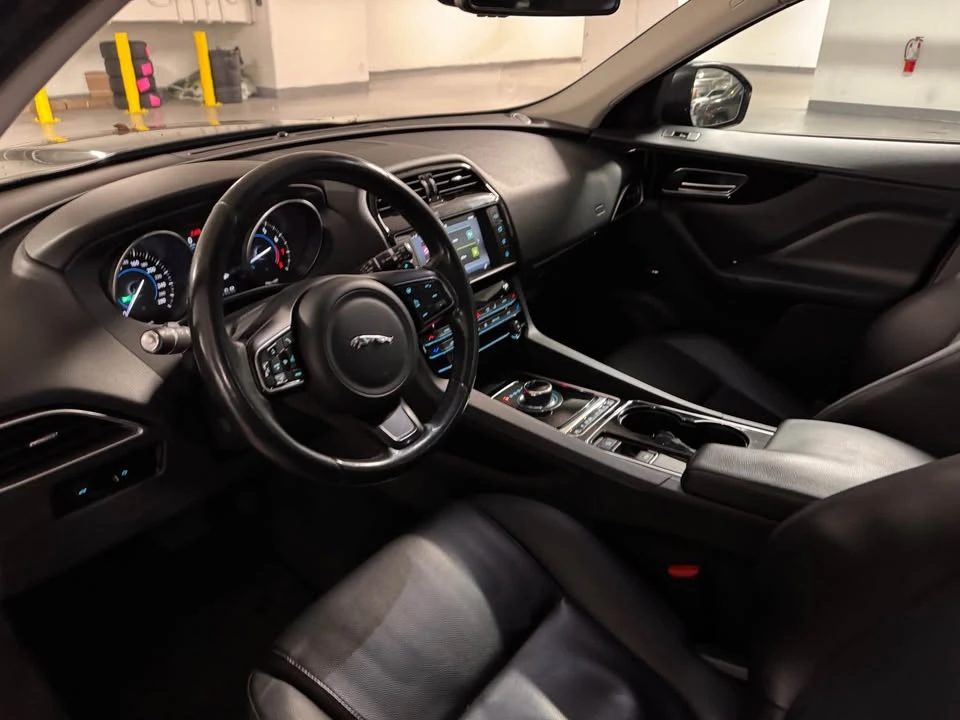 2017 Jaguar F-Pace - Image 10 of 20