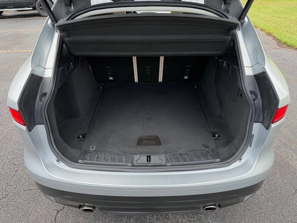 2017 Jaguar F-Pace - Image 18 of 20