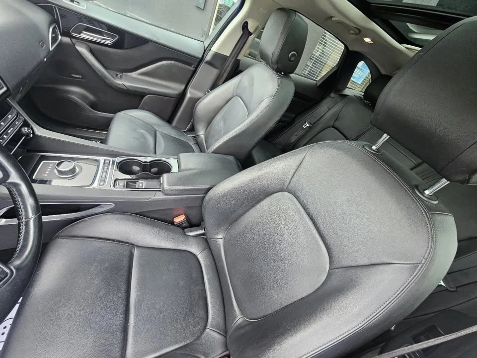 2017 Jaguar F-Pace - Image 17 of 19