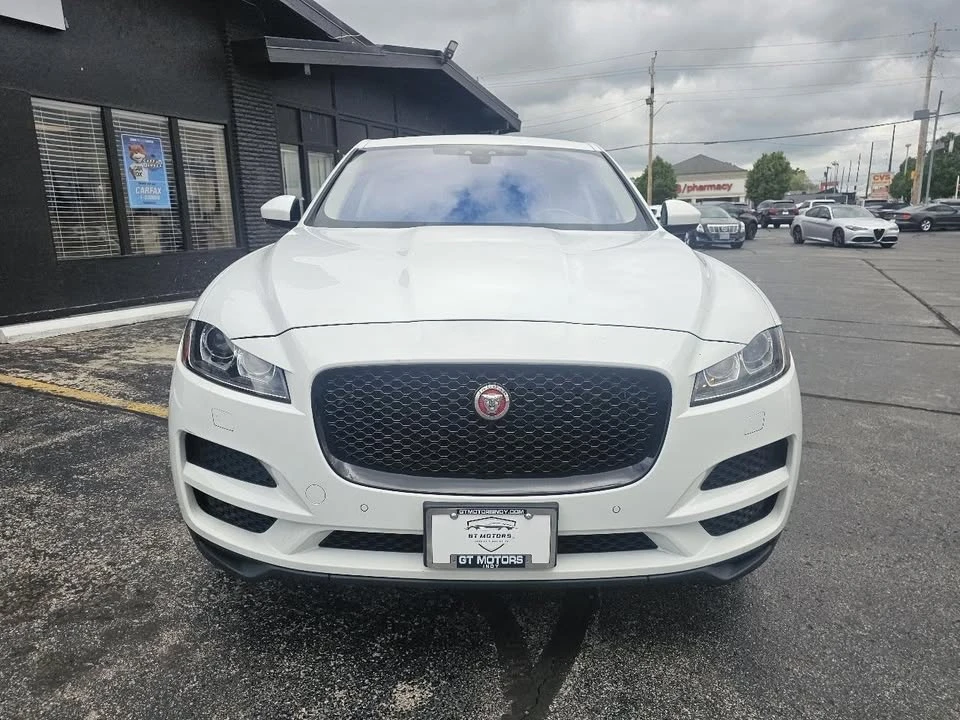 2017 Jaguar F-Pace - Image 2 of 19