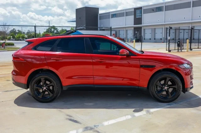 2017 Jaguar F-Pace - Image 5 of 19