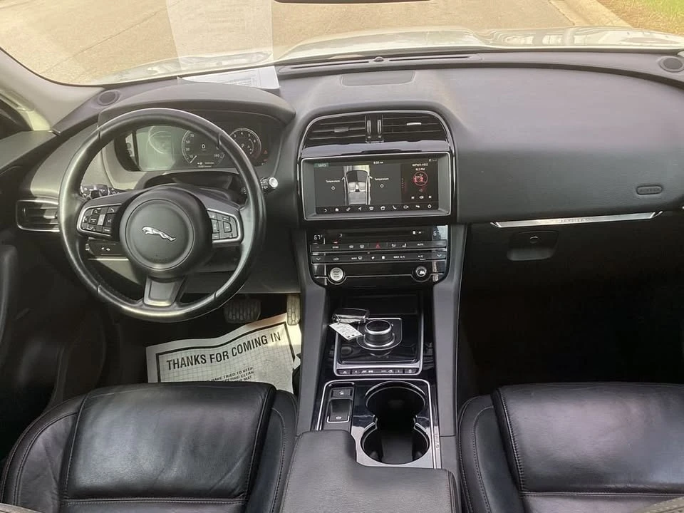 2017 Jaguar F-Pace - Image 13 of 20