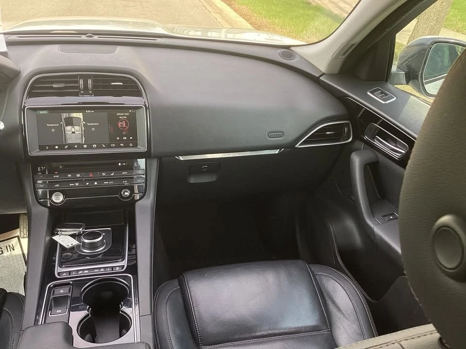 2017 Jaguar F-Pace - Image 14 of 20