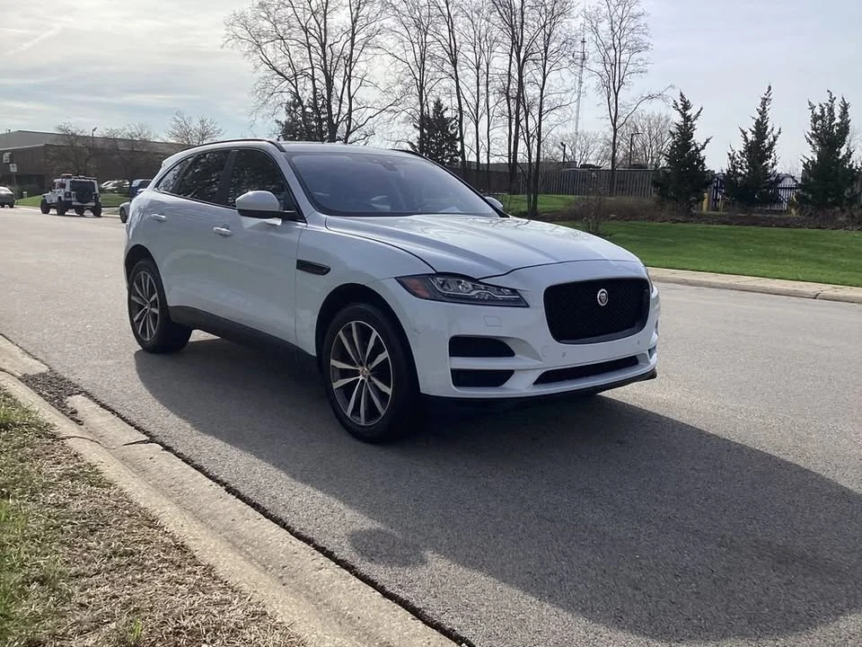 2017 Jaguar F-Pace - Image 3 of 20
