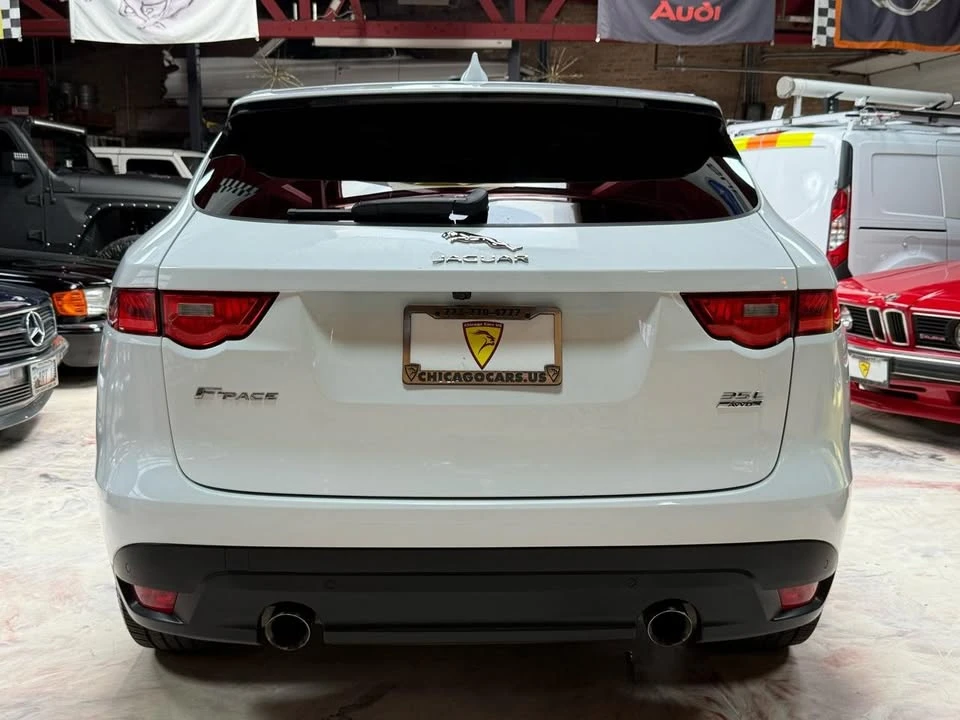 2017 Jaguar F-Pace - Image 5 of 20