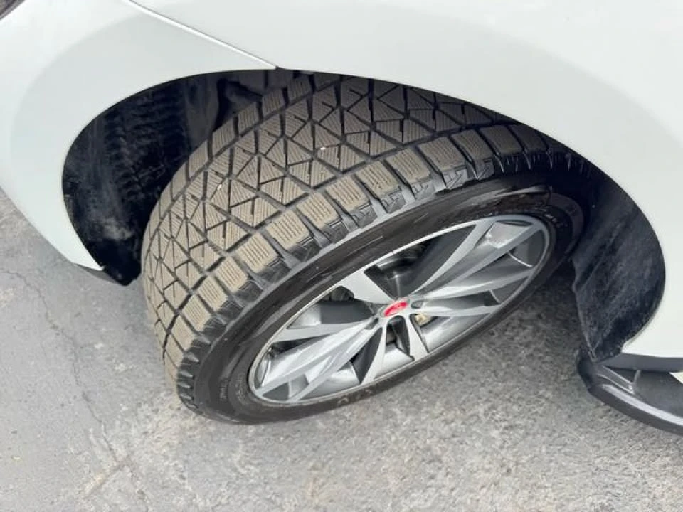 2017 Jaguar F-Pace - Image 19 of 20